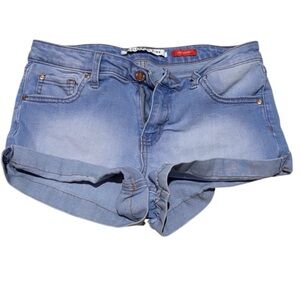 Celebrity Pink The Honey Light Wash Denim Shorts Size 7/28